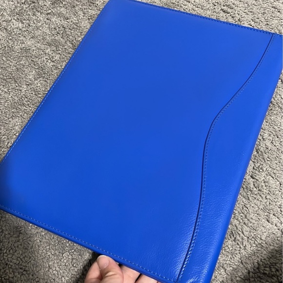 Royce Leather Aristo Padfolio - Picture 9 of 10